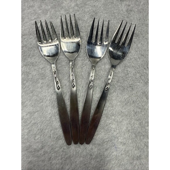 4 Vintage Amefa Holland Tulip Time Salad/Appetizer Forks Stainless Flatware Ret. - Picture 1 of 6